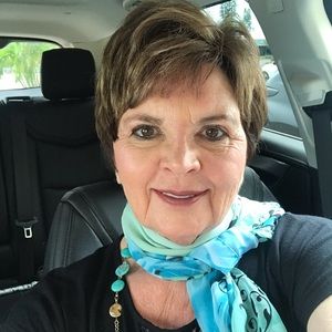 Meet your Posher, Nancy